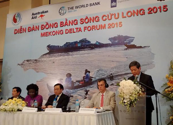 Diễn[-]đàn[-]Đồng[-]bằng[-]sông[-]Cửu[-]Long[-]2015.